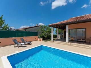 Ferienhaus Kršete Außenaufnahme 2