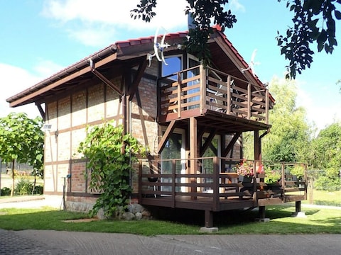 Vakantiepark Vakantiehuis in Kolczewo bij het Meer