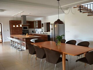 Villa Tinjan Caratteristiche 12