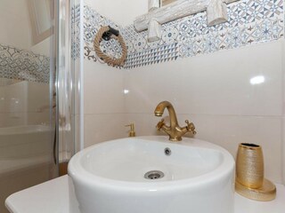 Villa Drage, Adria Características 31