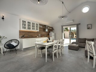 Villa Škabrnja Características 21