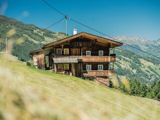 Alpine hut Hippach Outdoor Recording 2