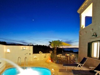 Villa Supetar Buitenaudio-opname 6