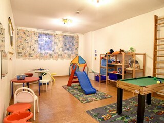 Hier können sich Ihre Kinder auch bei schlechtem Wetter austoben.