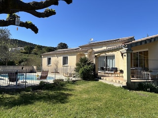 Villa Saint-Nazaire (Gard) Außenaufnahme 2