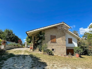 Maison de vacances Matelica Enregistrement extérieur 1