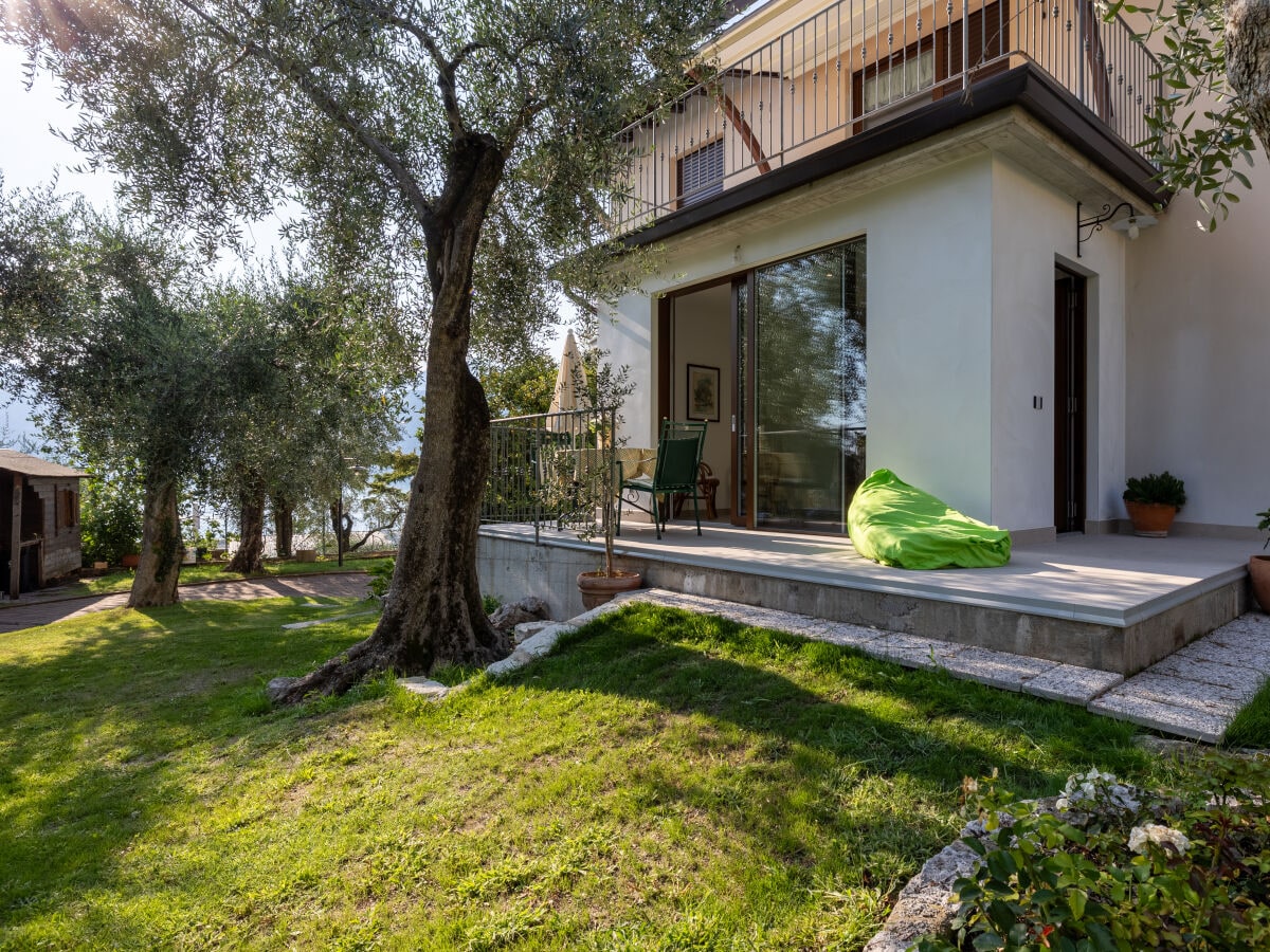 Apartamento de vacaciones Malcesine Grabación al aire libre 1