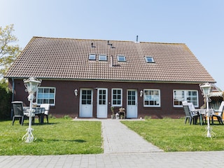 Nebenhaus, Wohnung 8