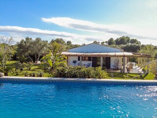 Villa Euba mit Pool