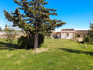 Finca und Pool auf 3.500 qm großen Grundstück