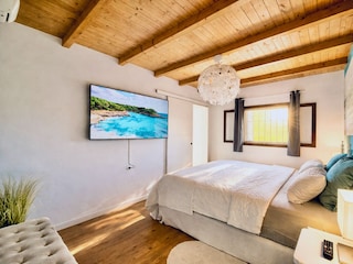 1. von 2 Doppelschlafzimmern