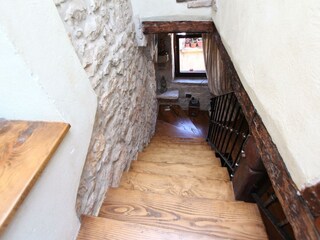 MIDEA Two-Bedroom Apartment