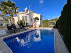 Casa per le vacanze Bella villa con terrazza privata e piscina a Ciudad Quesada - Rojales - image1