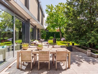 Villa Bergen (Holland) Buitenaudio-opname 1