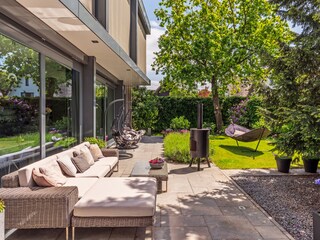 Villa Bergen (Holland) Buitenaudio-opname 3