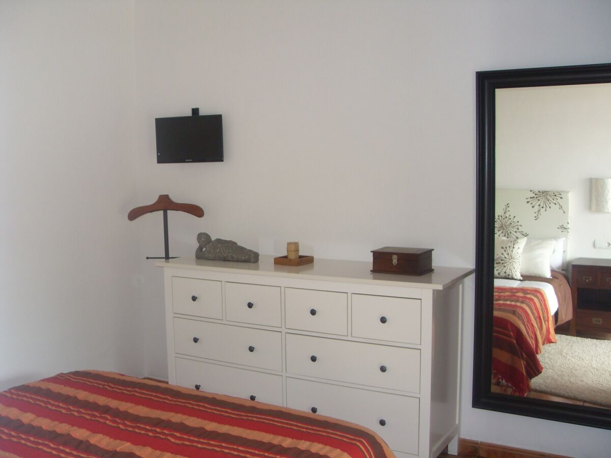 Villa Sant Carles de Peralta Características 19
