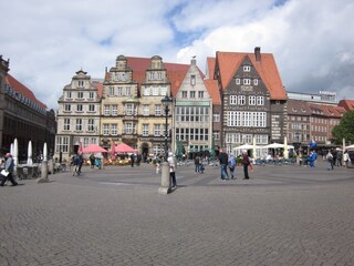 Bremer Marktplatz 1,5 km entfernt