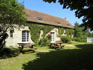 Ferienhaus Canchy Außenaufnahme 6