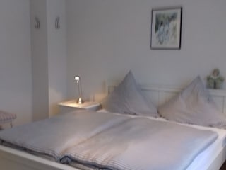 Zusätztliches Gästezimmer zubuchbar. Eine Etage tiefer