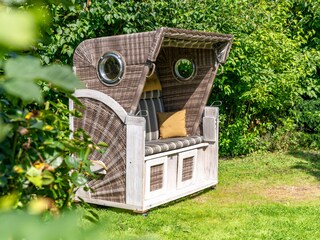 gemütlicher Strandkorb