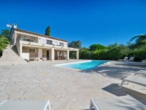 Modern Villa with Swimming Pool in Sainte-Maxime - Sainte-Maxime - image1