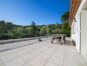 Moderne Villa mit Swimmingpool in Sainte-Maxime - Sainte-Maxime - image1