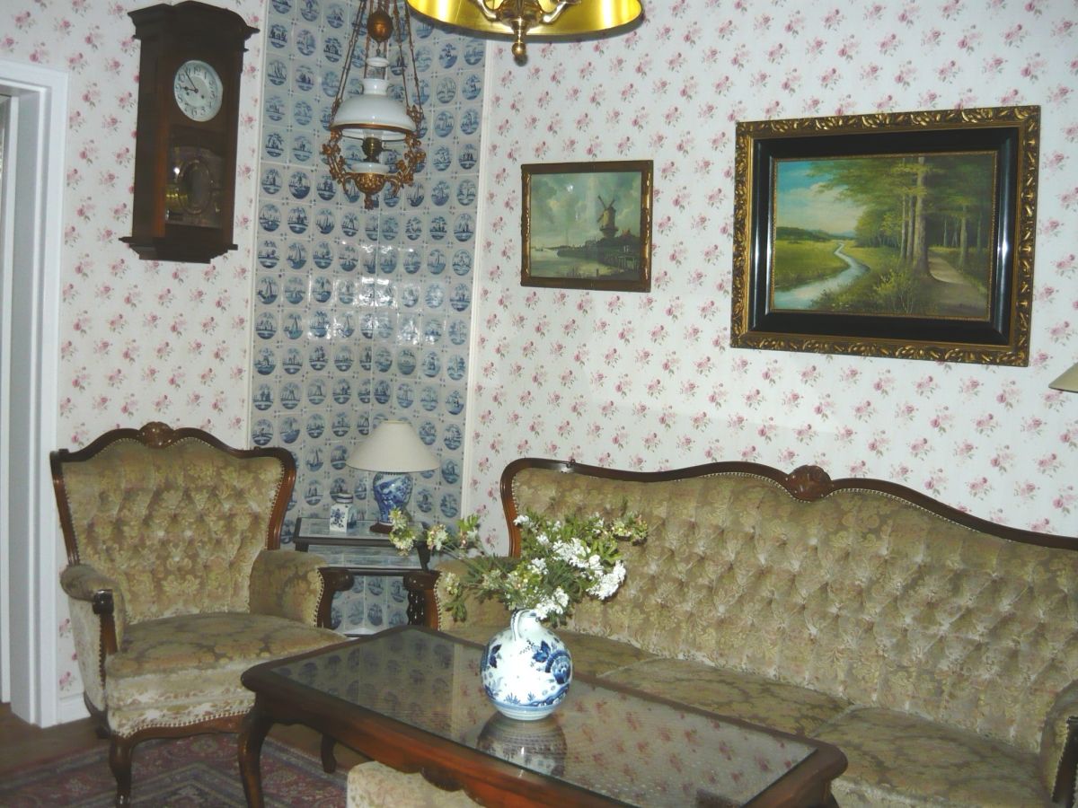 Living room with original Delft tiles