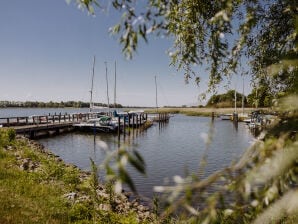 PORT PUDDEMIN- Ferienwohnungen an der Marina; FEWO 7 - Puddemin - image1