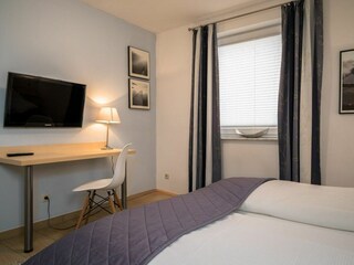 1. Schlafzimmer im Obergeschoss