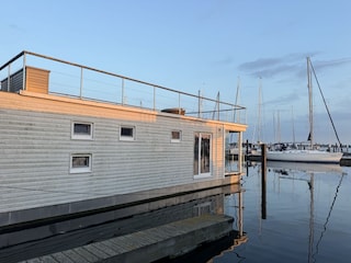 Hausboot Großenbrode Außenaufnahme 11