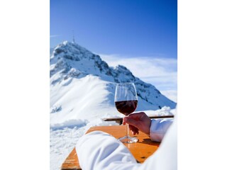 KAM_001667_Ski-Wein-2_Fotograf-Johannes-Felsch
