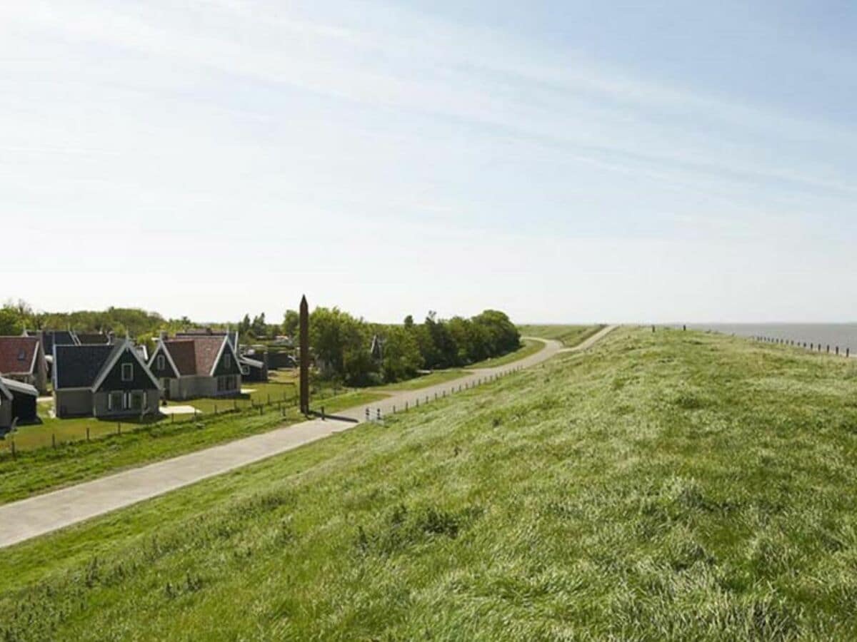 Sicht vom Deich aus Richtung Den Helder und Texel,