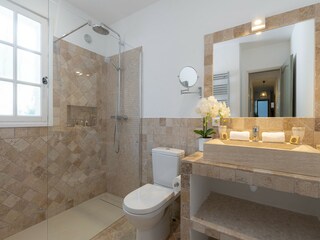 Villa Valbonne Caratteristiche 29