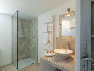 Villa Valbonne Caratteristiche 32