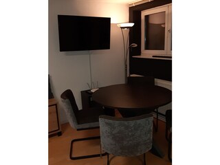 Wohnraum mit ausziehbarer Couch