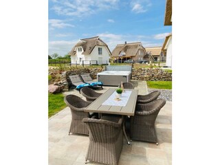 Terrasse mit Pool