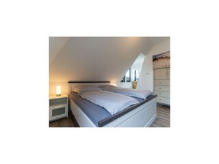 Apartment Tating Features 22