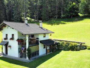 Aantrekkelijk chalet in Transacqua met tuin - Transacqua - image1