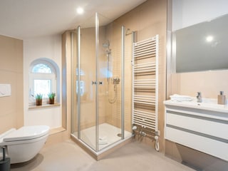 Badezimmer 1