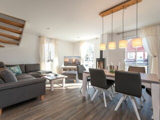 Wohn- und Essbereich