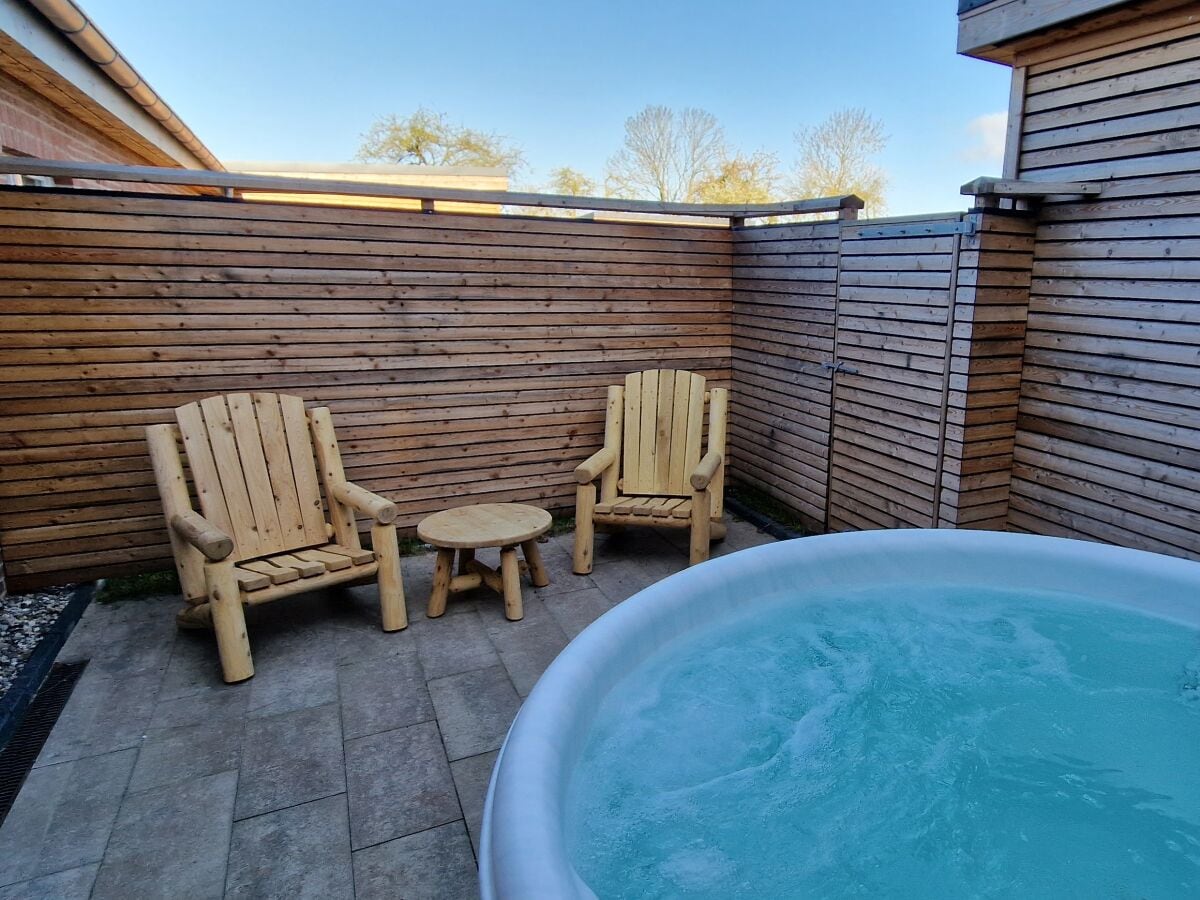 Terrasse Hot Tub