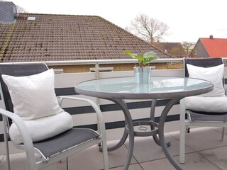 Balkon mit Deichblick