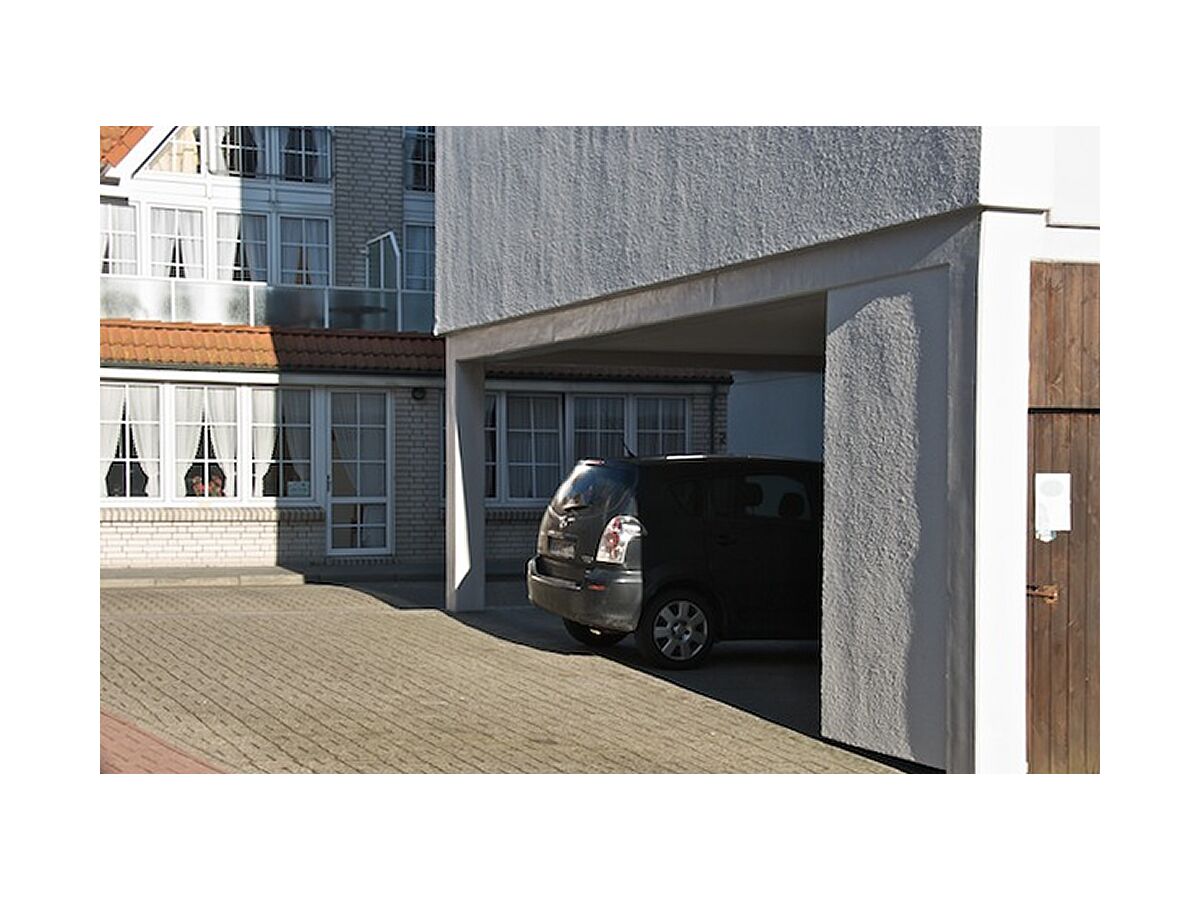 Parkplatz am Haus