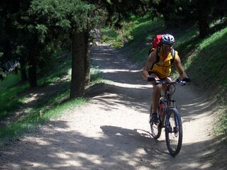 Zum Mountainbiken ist's bei uns super geeignet.
