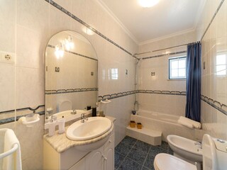 Ferienhaus Vinha da Rainha Ausstattung 16