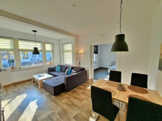 Wohn- und Essbereich