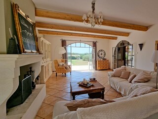Villa Pougnadoresse Características 12