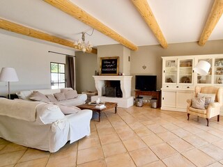 Villa Pougnadoresse Características 14