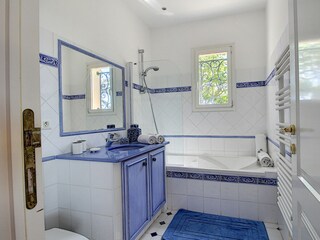 Villa Sainte-Maxime Features 31