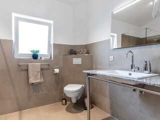 Badezimmer mit Sauna